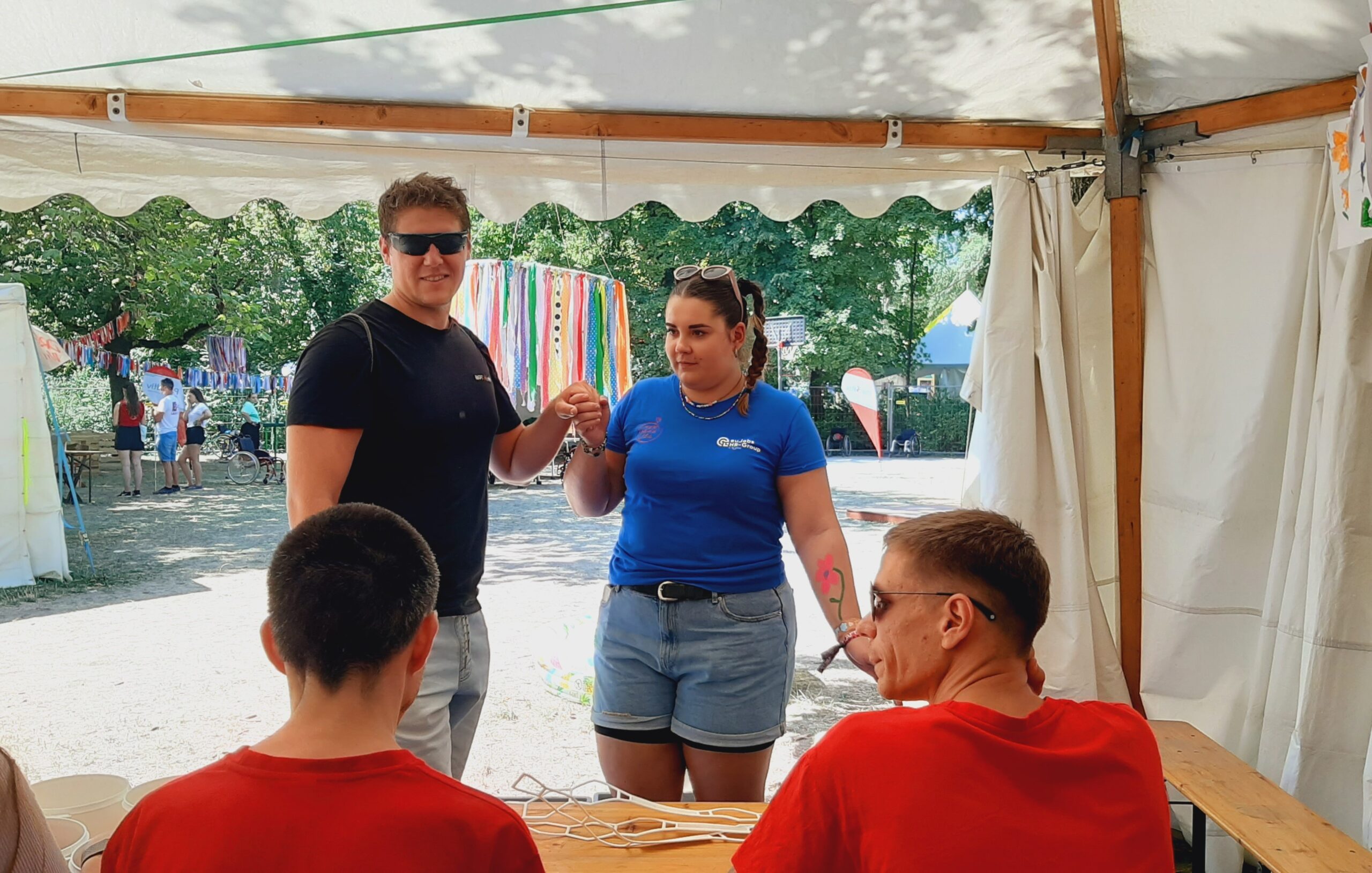 Idén is önkénteskedtünk a Sziget Fesztiválon! Idén is önkénteskedtünk a Sziget Fesztiválon!